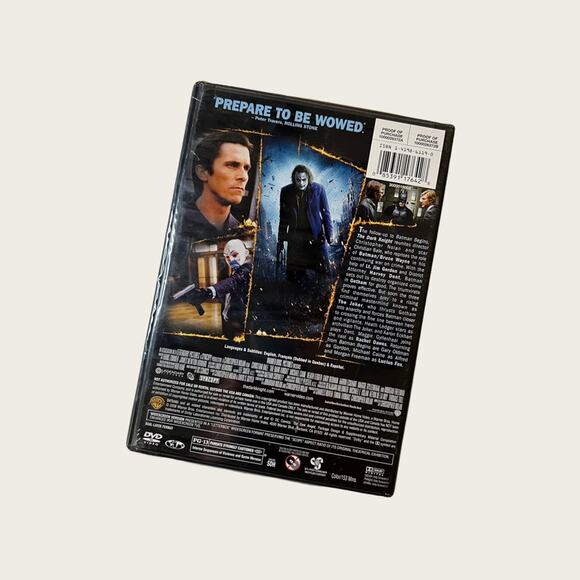 The Dark Knight Widescreen Edition DVD - Picture 2 of 3